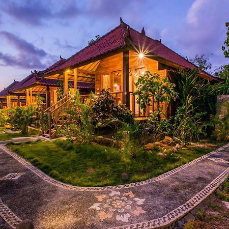 D'Coin Lembongan Hotell Exteriör bild
