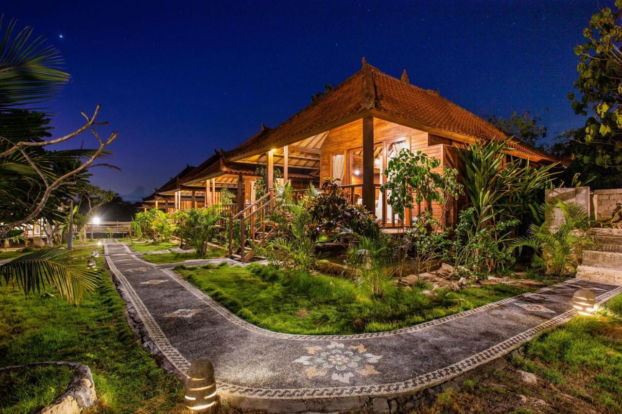D'Coin Lembongan Hotell Exteriör bild