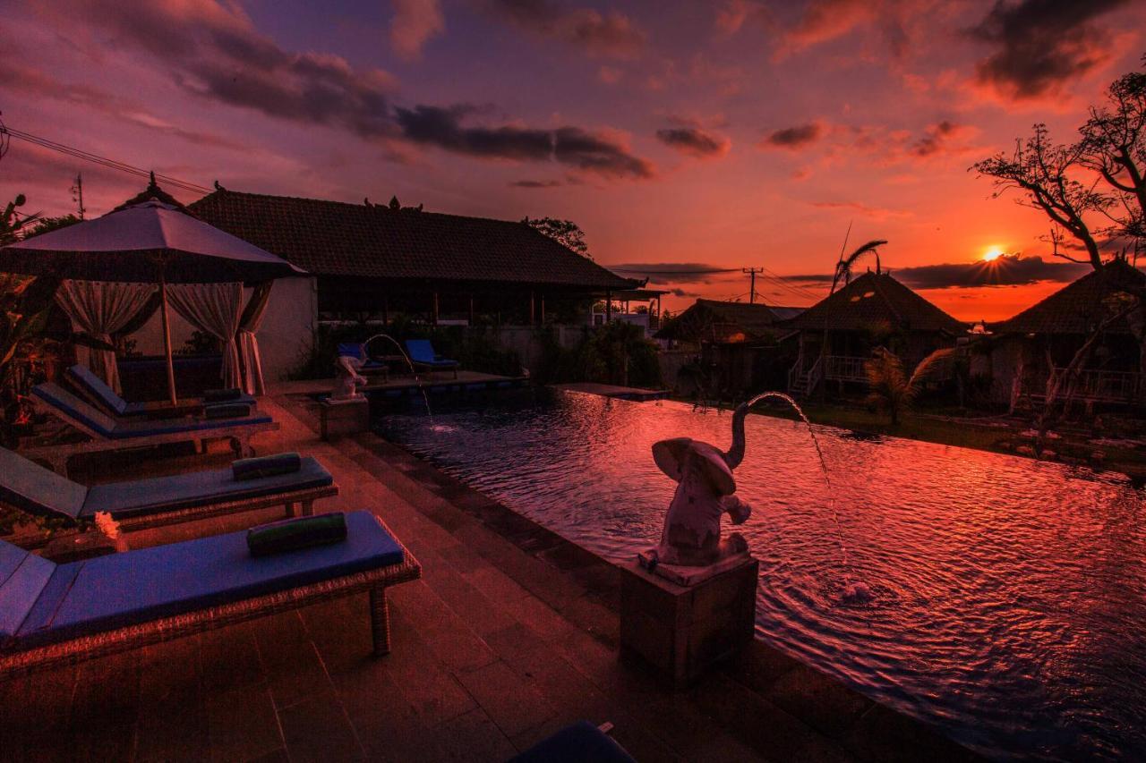 D'Coin Lembongan Hotell Exteriör bild